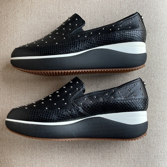 NWOT DONALD PLINER LIZZEE COMFY SLIP ON STUDDED PLATFORM LEATHER SHOES SIZE 8M - Picture 7 of 17